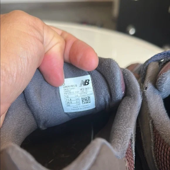 New Balance 9060 Truffle Size 12 - Picture 7 of 10